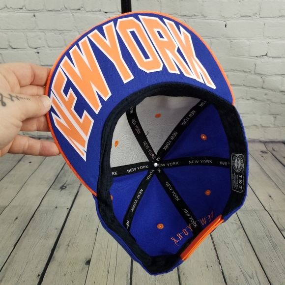 T&T | New York flat brim snapback cap hat - Picture 7 of 8